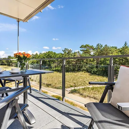 Apartment Prora - Komfortables Strandapartment mit Balkon, Meerblick und Gemeinschaftssauna - MariSol *